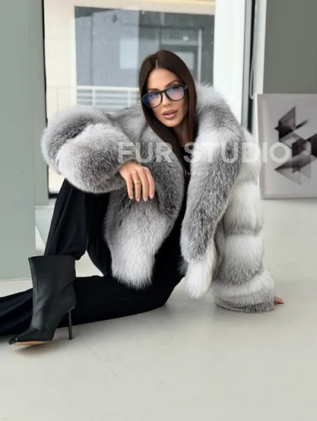Шуба из меха арктической лисы - белая - фото 14