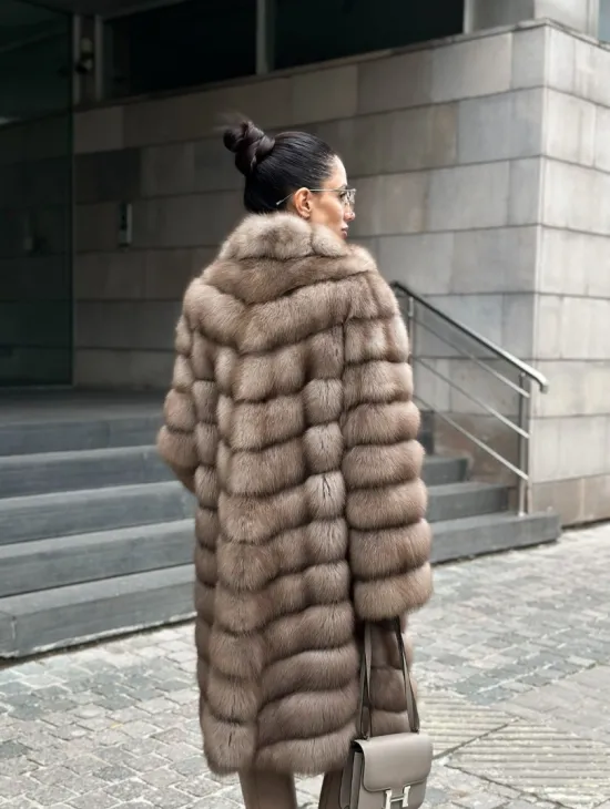 Пальто из меха куницы цвет Tortora - фото 4