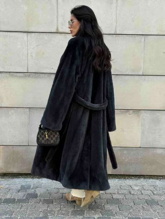 Шуба норковая цельный мех PREMIUM COLLECTION VELVET - цвет графит - фото 11