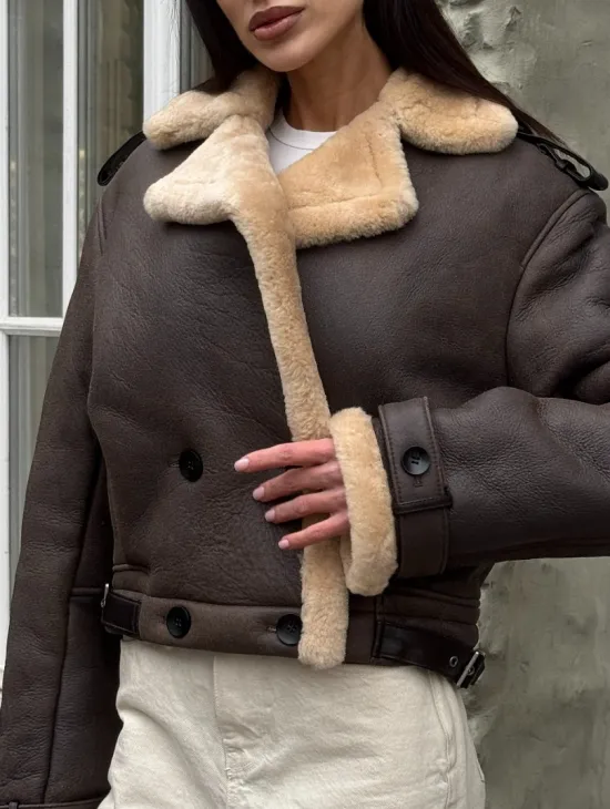 Кроп - дубленка двубортная Dark brown на пуговицах - фото 2