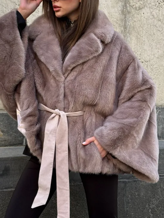 Автоледи из норки под пояс, фасон 