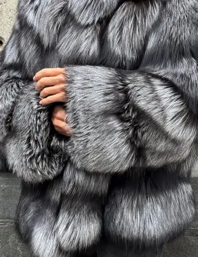 Шуба из чернобурки воротник стойка - фото 7