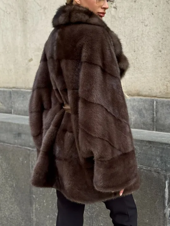 Полушубок норковый женский с воротником куница - фото 4