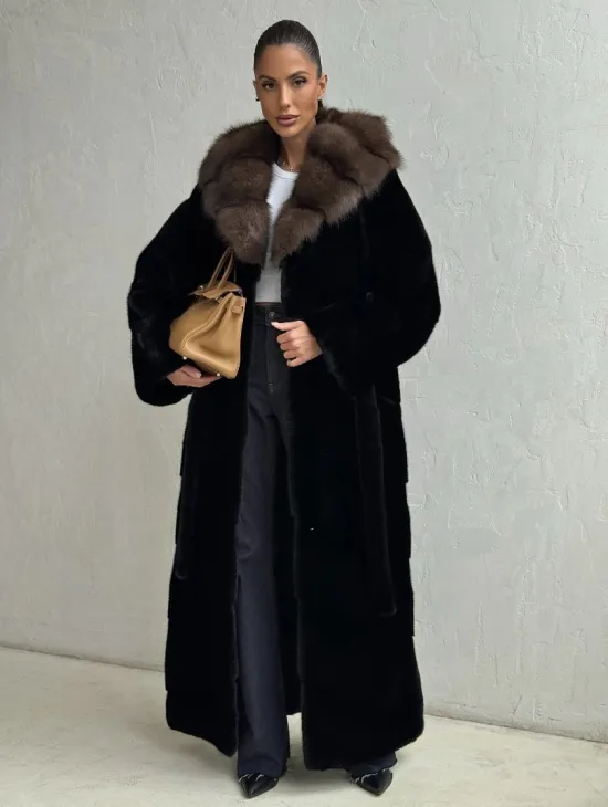 Длинная шуба из аукционного меха норки SAGA FURS - фото 7