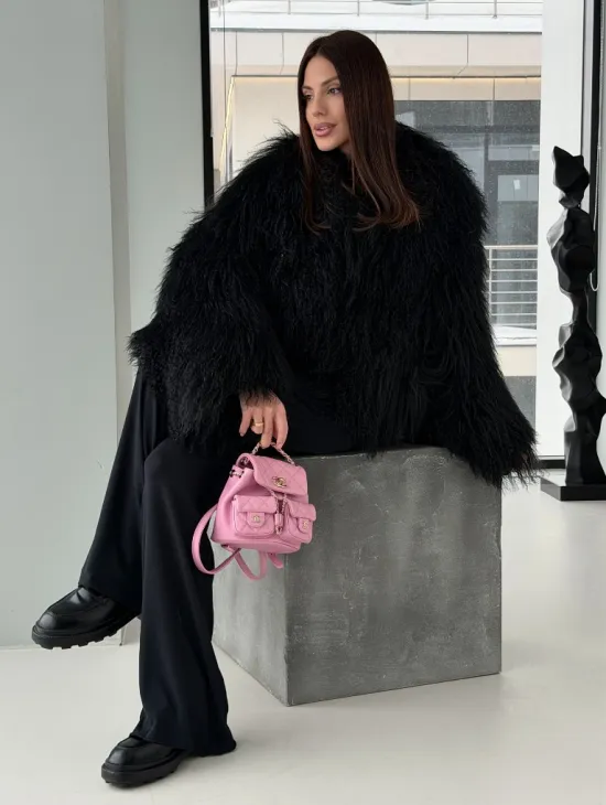 Полушубок черный из ламы - фото 3