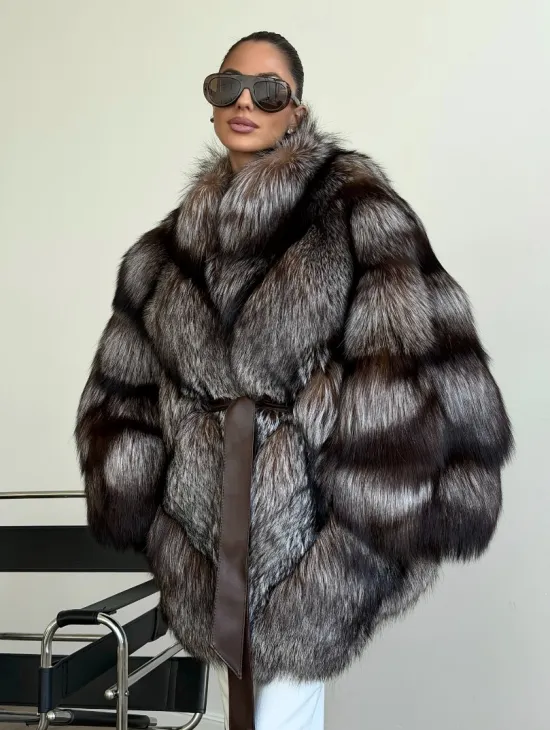 Шуба из лисы - летучая мышь - фото 4