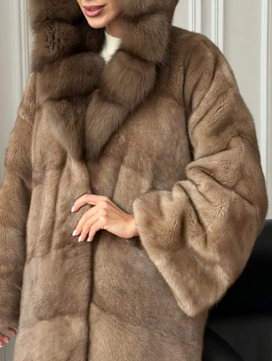 Шуба норковая с капюшоном куница - фото 2