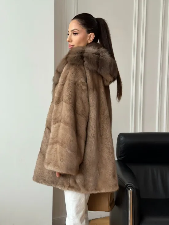 Шуба норковая с капюшоном куница - фото 9