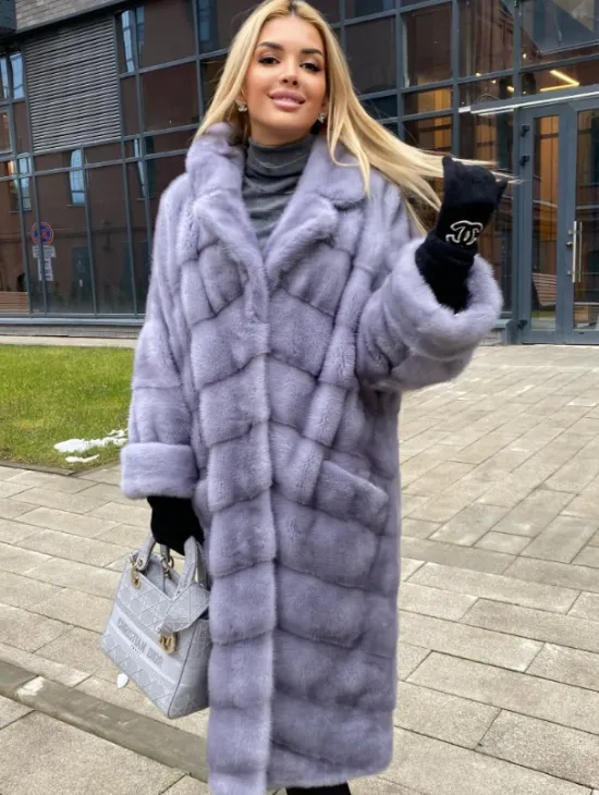 Шуба из меха голубой норки, фасон кимоно - фото 2