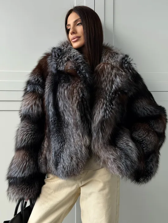 Шуба из меха блюфрост - воротник английский - фото 0