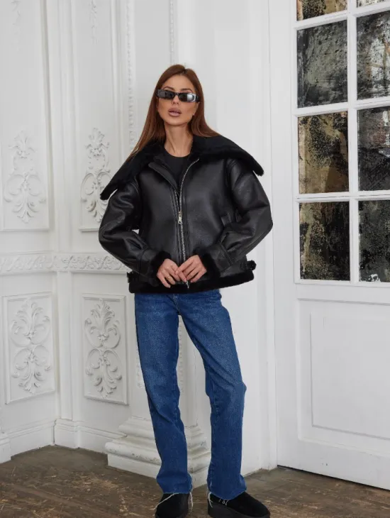 Черная дубленка из овчины с отложным воротником - фото 3