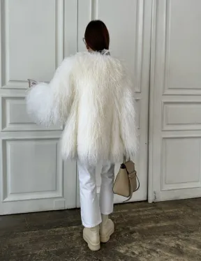 Белая шуба из меха ламы - фото 6