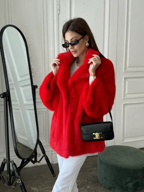 Красный норковый полушубок английский воротник роспуск - фото 3