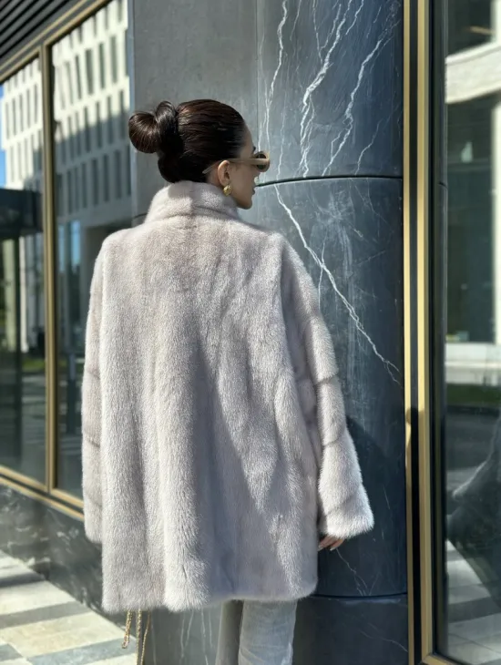 Норковая шуба в цвете нюд - фото 6