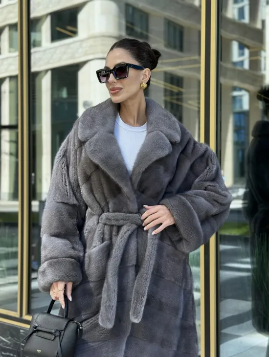 Норковая шуба в цвете сапфир - фото 1